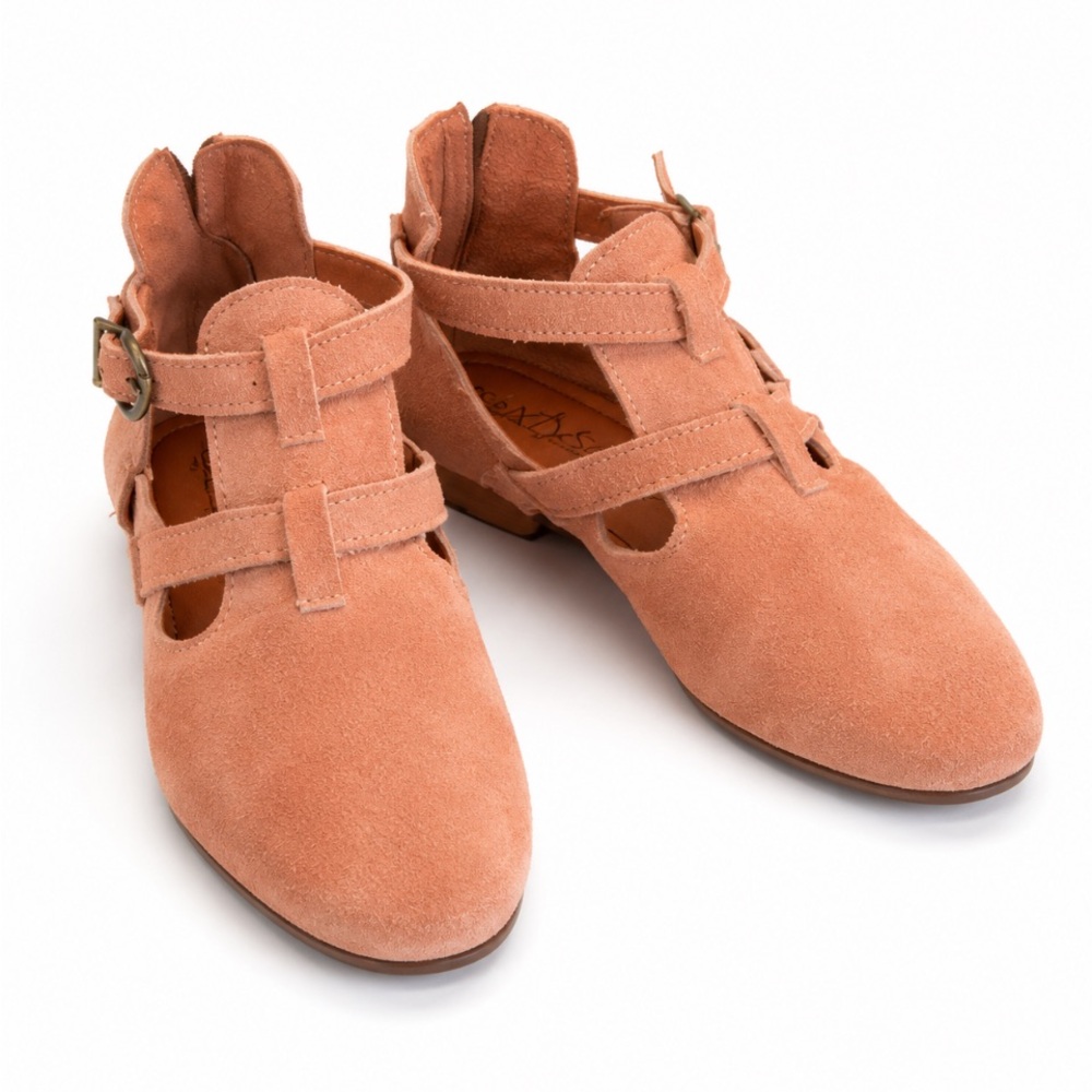 Sixtyseven 67 Strappy Cage Suede Flats (made in Spain) Size 38/7.5-8